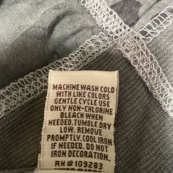 Animal print stretch top Size M - Picture 6 of 7